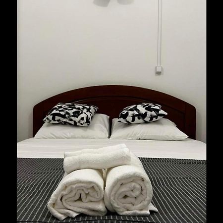 Apartamento Conde Do Redondo Lisbon Exterior photo